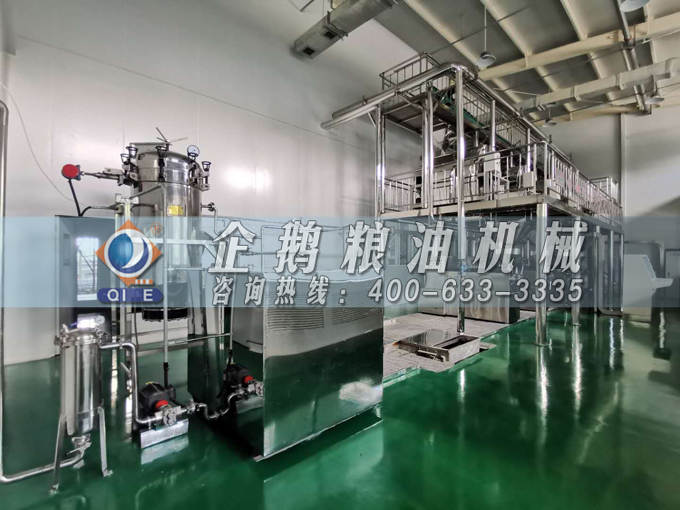 企鵝牌茶籽油雙螺桿榨油機(jī)，用心制造獲得客戶認(rèn)可(圖4)